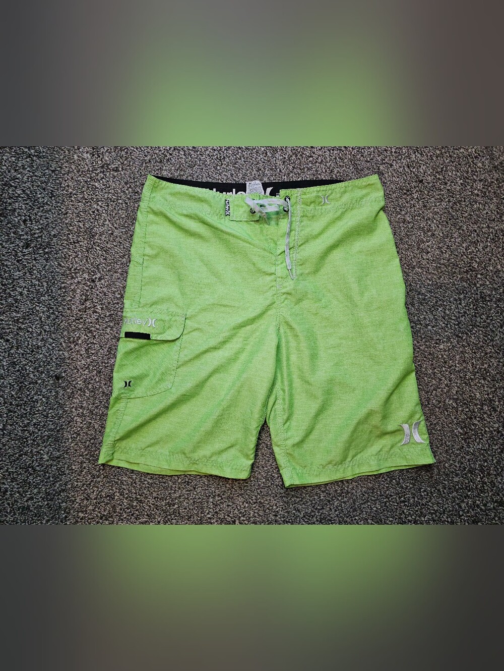 Hurley Men's Green Board Shorts Size 32